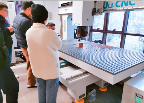 浙江大學五軸加工中（zhōng）心教學（xué）應用案例